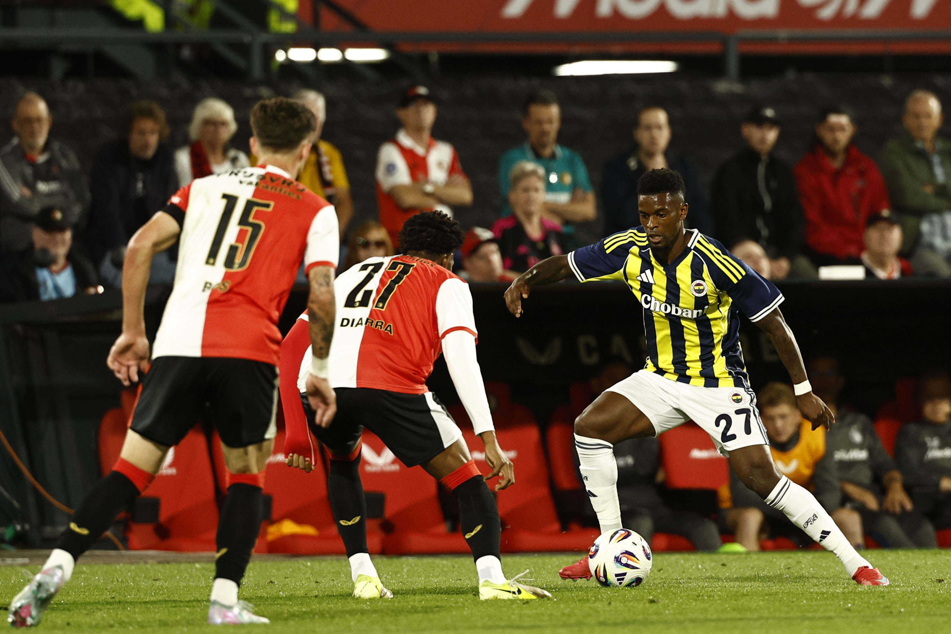 清晨欧篮联焦点战，葡萄牙体育复出首秀，信心回归，临场指挥获称赞的简单介绍