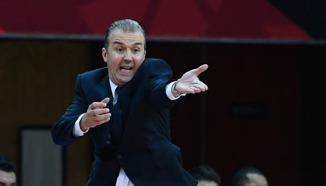 包含北京首钢迎亚冠关键赛，转会期止住颓势，目标明确，心理建设被强调的词条